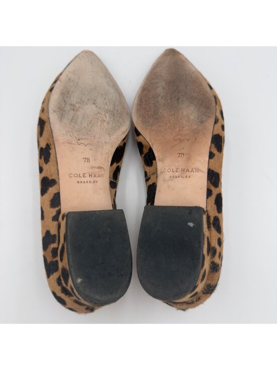 Cole Haan Chelsea Leopard Printed Calf Hair Pointed Toe Loafers 7B Slit Heel - Picture 10 of 11
